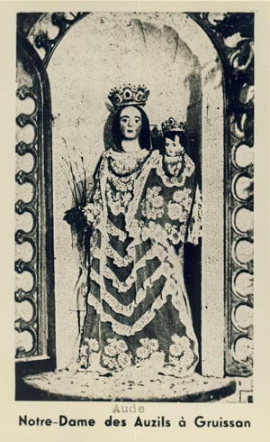 statue de Notre-Dame des Auzils, dans les années 1940
