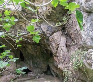 La grotte des Karantes