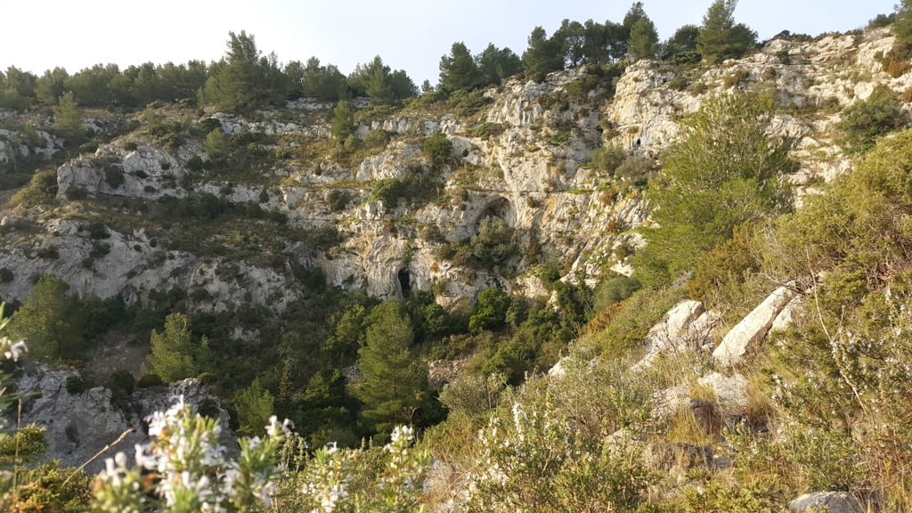 Paysage de la foun dal Gorb et de la grotte haute © JYB