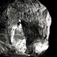 Photo ancienne prise depuis l´interieur de la Grotte (source D. Sacchi)