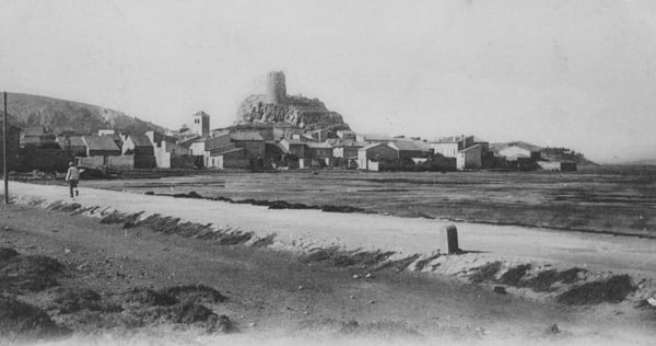 Depuis le chemin en bordure de l'étang de Gruissan | 1900