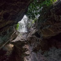 Cheminée de la grotte