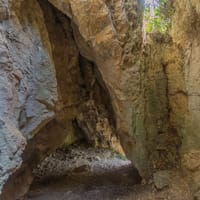 L'interieur de la grotte vue du point haut