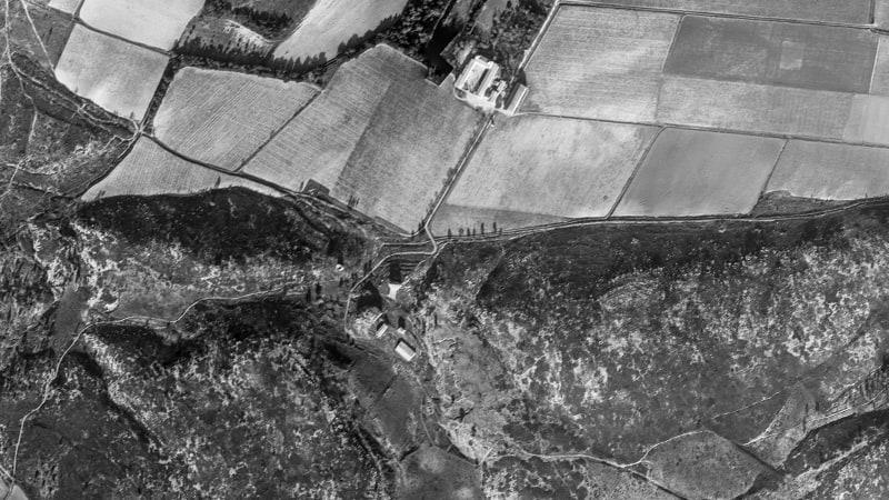 Les ruines et vestiges de Marmorières en 1962 au sud du domaine actuel © IGN.