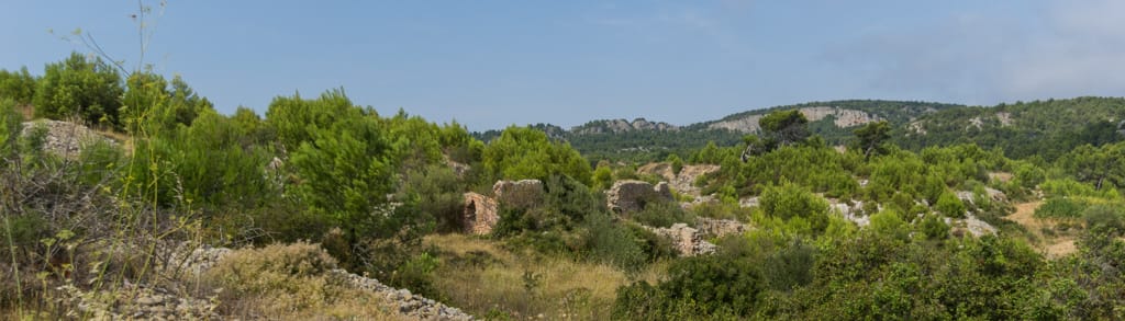 Ruines de la ferme du Pas de Lascarrettes